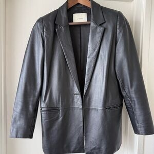 Uterque Sleek Black Leather Blazer